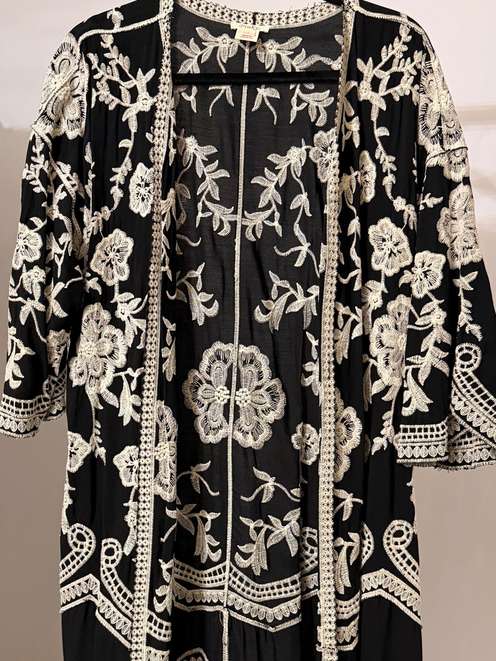 Pinky Black and Cream Embroidered Floral Kimono Jacket